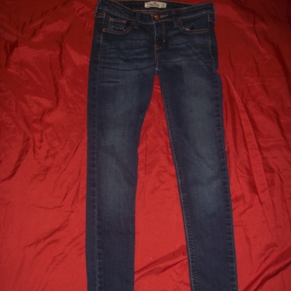 hollister jeans pocket design